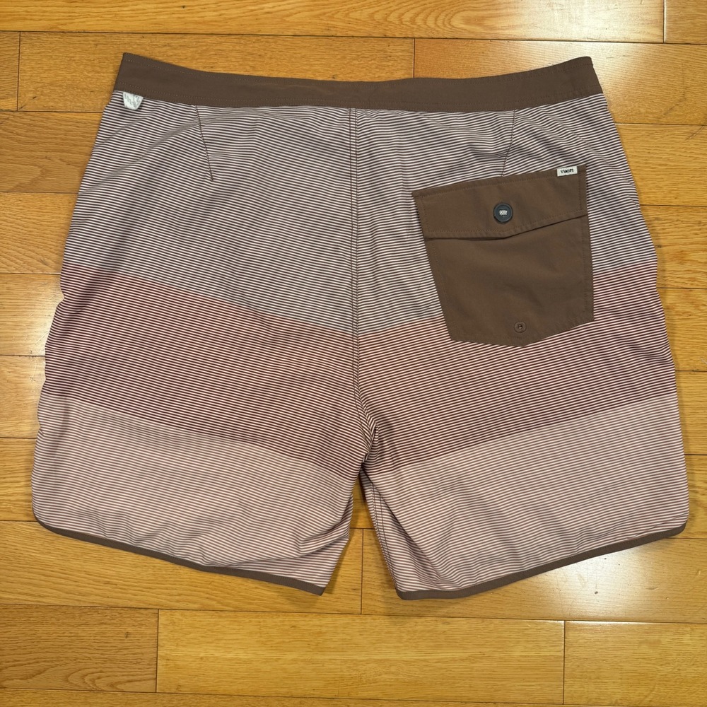 Vuori Mens Brown Striped Board Shorts Size 36 Swim Trunks V314 Scalloped Hem - Picture 7 of 7